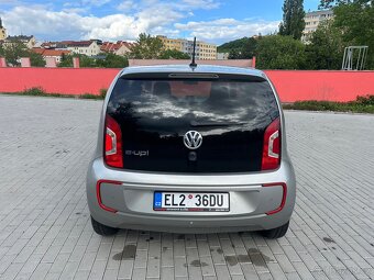 Prodám Volkswagen Up, Panorama, automat, navigace - 6