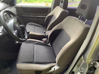 Nissan X-trail 2,2 dci 100 kw ,r.v.2004 - 6