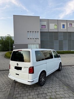 Volkswagen Caravelle Transporter 8miest - 6