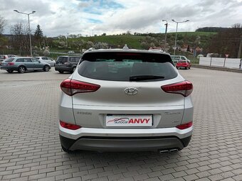 Hyundai Tucson 2,0 CRDI 100kW Style 4x4 Auto - 6