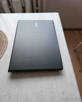 Acer Aspire E15 (E5-575G-53U1) i5 th 7 Gen 256 GB SSD - 6