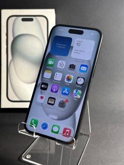 iPhone 15 černý - 6