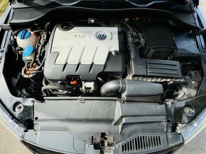 VW Scirocco 2.0 TDI, AUTO, nadst. výbava - 6