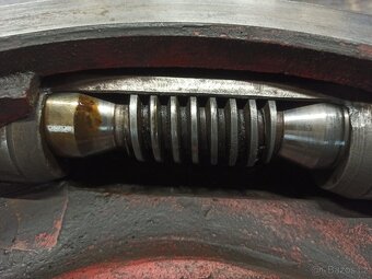 Ruční otočný stůl pro frézku - 6