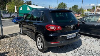 Volkswagen Tiguan 1.4TSi 90kW Xenony,Alu,PDC - 6
