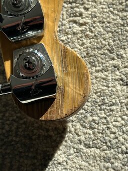 1996 Fender Active Jazz Bass Deluxe USA Blueburst - 6