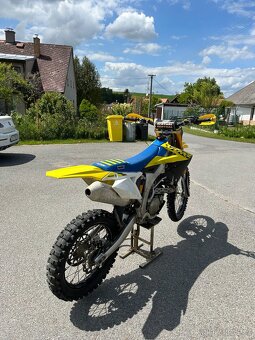 Suzuki RM-Z 450 - 6