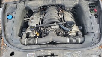 Prodám N.D. z vozu Porsche Cayenne. - 6