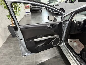 Seat Leon 2,0 TFSI FR 147KW AT XENON - 6