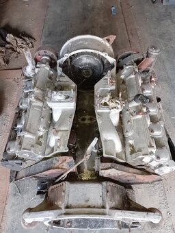 Tatra 613 Motor+převodovka - 6