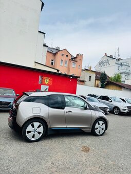 BMW i3, Hybridní Elektro + Benzín Ojeté, 7/2014, 171 000 km - 6