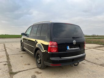 Volkswagen Touran 2.0 tdi - 6