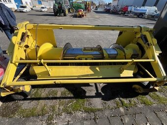 Řezačka John Deere - 6