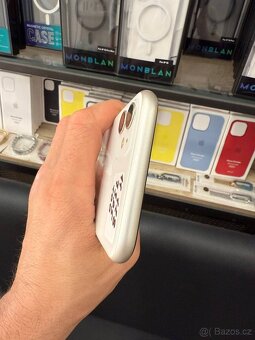 Prodám iphone 11 128gb - 6
