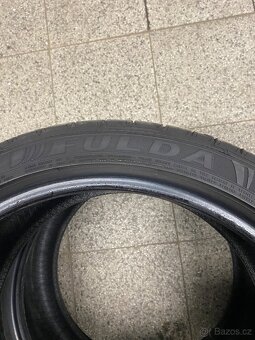 225/40R18 - 6