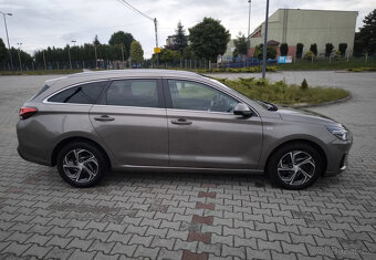 Hyundai i30 1.5 T-GDI 48V Premium DCT - 6