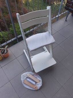 Dětská bílá rostoucí židle Jitro, područky - 6