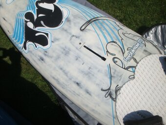 Windsurfing plovák - Freeride a Freestylewave 115l a 111l - 6