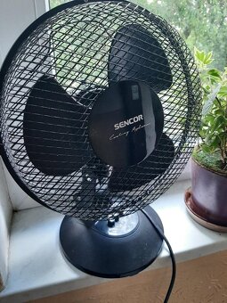 SENCOR stolní ventilátor c černé barvě, nepoužívaný - 6