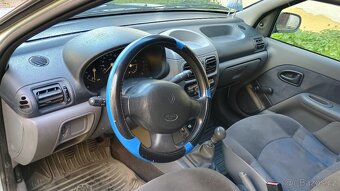 Renault Clio 1,2 - 6