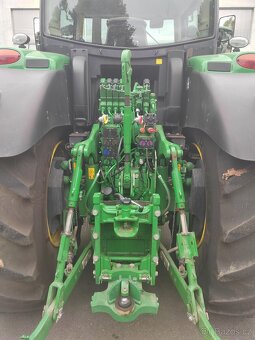 Traktor John Deere 6520R - 6