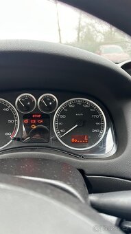 Peugeot 307 2.0 Hdi na opravu - 6
