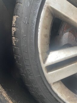 Prodám Volvo V60 D5, 2.4   4x4 - 6