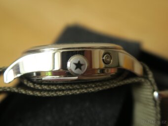 Pilot 1963 hodinky 19 ZUAN - 6