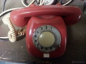 Retro telefony - 6