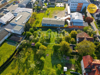 Exkluzivní stavební pozemek 1200m2 v centru Mohelnic, 129782 - 6
