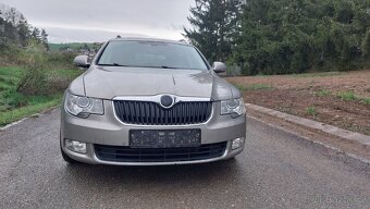 Škoda superb combi 2.0 tdi 125kw Elegance výbava - 6