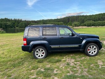 Jeep Cherokee - 6