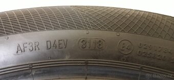 Continental Winter Contact 215/55 R17 84H 6,5-7mm - 6