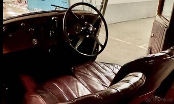 Bentley 3½ Litre Derby Sports Saloon by Park Ward (1935) - 6