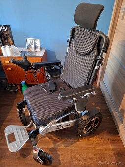 Prodám elektrický invalidní vozík Eroute 8000R - 6