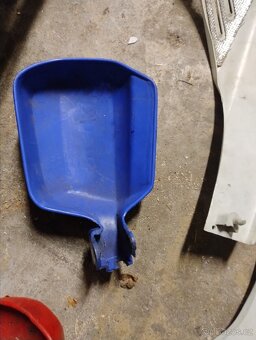 Suzuki DR Big Plasty - 6