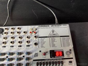 Behringer EURORACK UB1832FX-PRO - 6