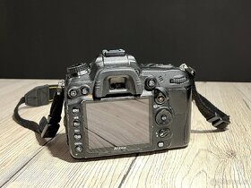 Nikon D7000 + Objektiv Nikor 18-105 mm - 6