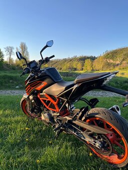 Prodám Ktm duke 125 - 6