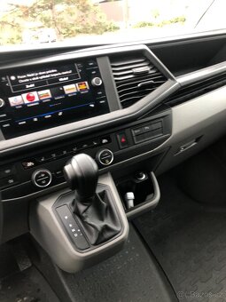 Volswagen Caravela T61 - 6