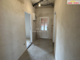 Pěkný, prostorný RD 4+KK, 90m2, pozemek 348m2, okr. Kladno-L - 6