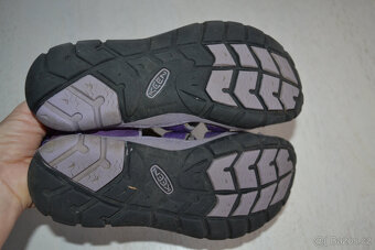 Keen CNX sandále vel. 35 - 6