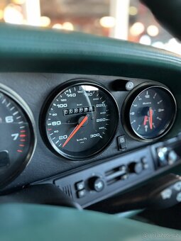 Porsche 911 993 4S - 6