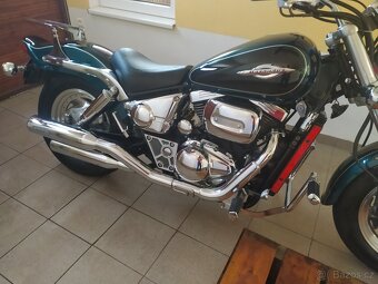 Suzuki Marauder VS 800 - 6