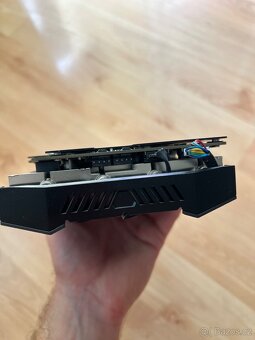 Asus ROG STRIX-GTX1060-O6G-GAMING - 6