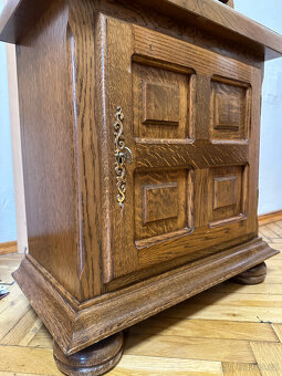 PODLAHOVE HODINKY URGO - 6