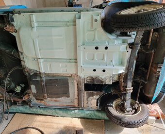 Prodám FIAT 126p 650e maluch - 6