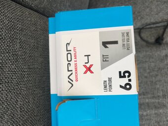 Brusle BAUER X4, INT, vel. 6,5 FIT 1 - 6