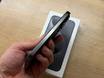 Iphone 15pro 256gb černý titan - 6