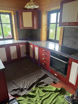 Kuchyňská linka masivní - 6